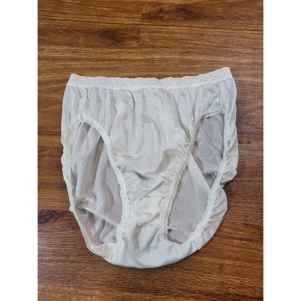 Vtg Panties Shiny Silky White Lace Sz 7 Sissy Sexy Granny Panty